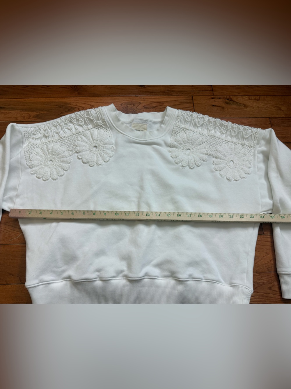 American Eagle Embroidered Crochet Floral Crewneck - Picture 6 of 7